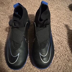 Nike Black and Blue Slip-On Sneakers with Sock-Like Fit /Indoor soccer